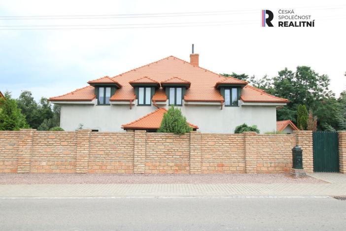 Prodej rodinného domu, Hlohovec, Lednická, 705 m2