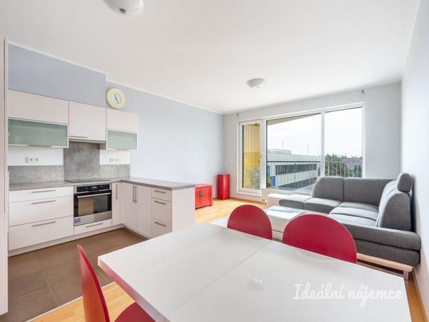 Pronájem bytu 3+kk, Praha - Malešice, Počernická, 74 m2
