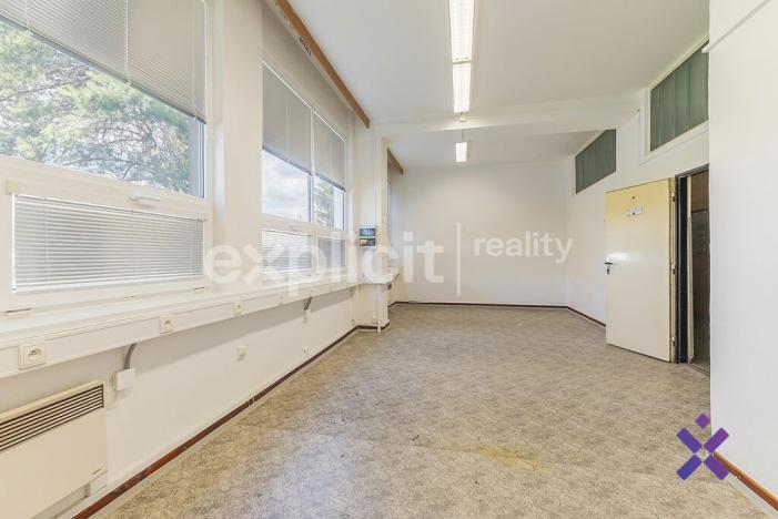 Prodej výrobních prostor, Uherský Brod, Vazová, 1990 m2