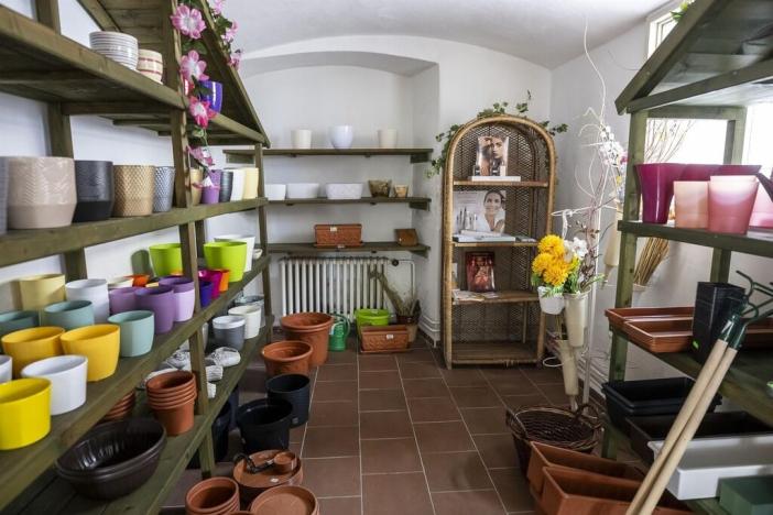 Prodej obchodního prostoru, Smržovka, Lidické náměstí, 105 m2