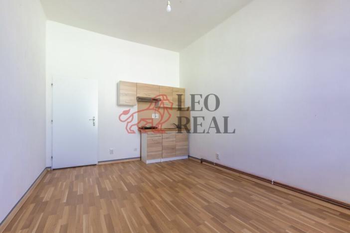 Pronájem bytu 2+kk, Strašice, 43 m2