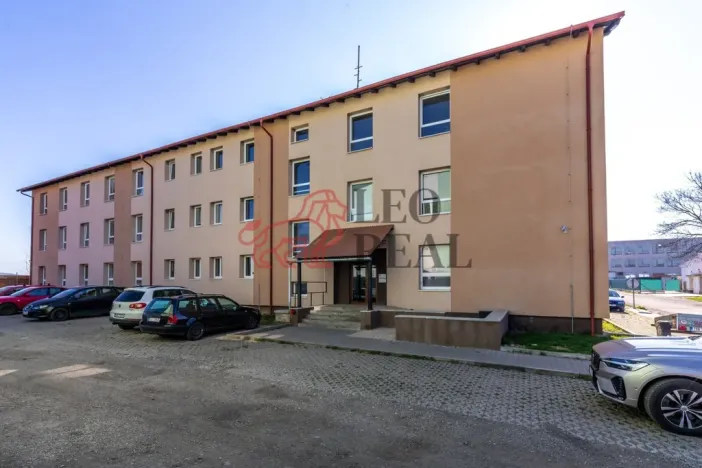 Pronájem bytu 2+kk, Strašice, 43 m2