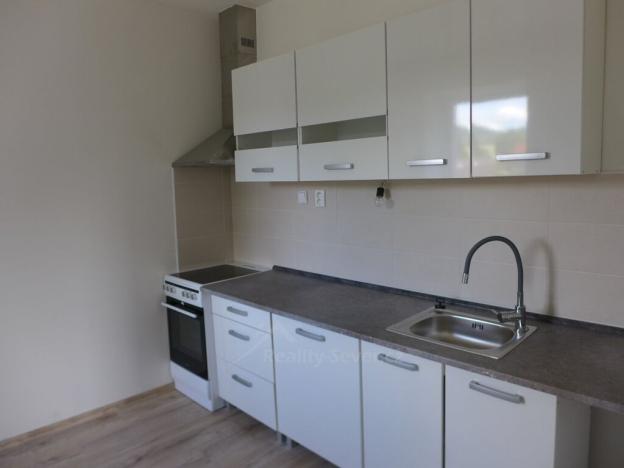 Pronájem bytu 3+1, Skalice u České Lípy, 87 m2