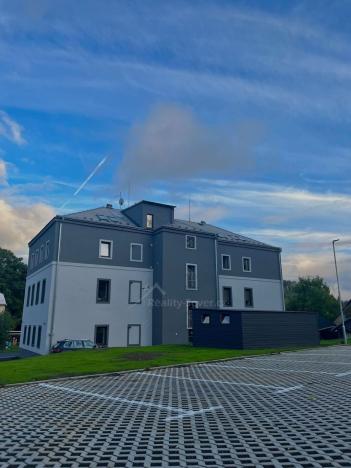 Pronájem bytu 3+1, Skalice u České Lípy, 87 m2