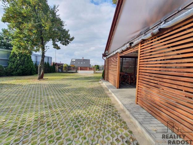 Prodej výrobních prostor, Držovice, Olomoucká, 1000 m2