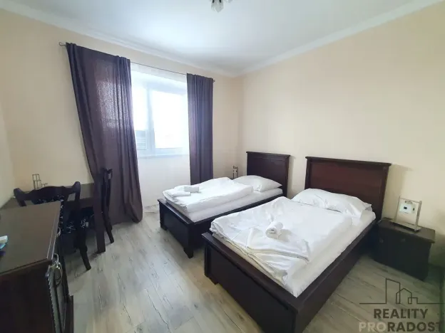Prodej apartmánu, Držovice, Olomoucká, 832 m2