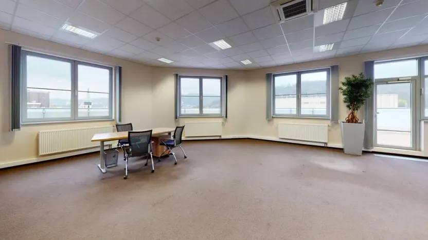 Pronájem kanceláře, Ústí nad Labem - Ústí nad Labem-centrum, Masarykova, 1200 m2