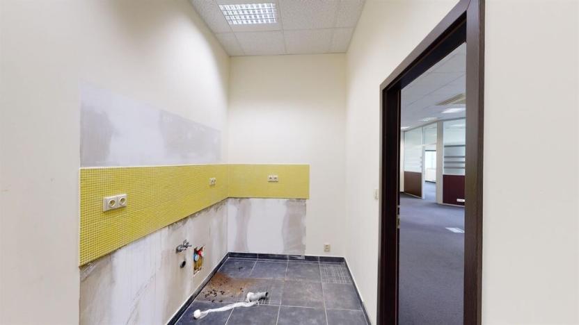 Pronájem kanceláře, Ústí nad Labem - Ústí nad Labem-centrum, Masarykova, 305 m2