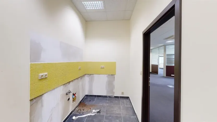 Pronájem kanceláře, Ústí nad Labem - Ústí nad Labem-centrum, Masarykova, 305 m2