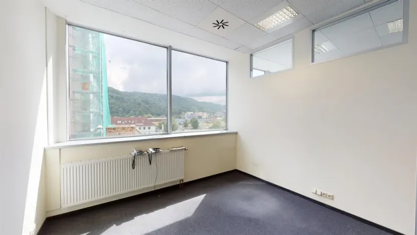 Pronájem kanceláře, Ústí nad Labem - Ústí nad Labem-centrum, Masarykova, 305 m2