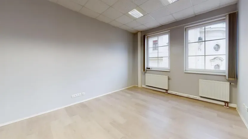 Pronájem kanceláře, Ústí nad Labem - Ústí nad Labem-centrum, Masarykova, 1700 m2