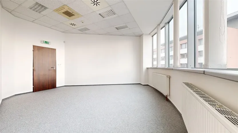 Pronájem kanceláře, Ústí nad Labem - Ústí nad Labem-centrum, Masarykova, 1700 m2