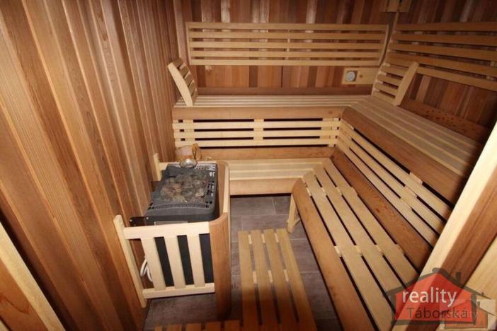 Prodej rodinného domu, Trnová, 327 m2