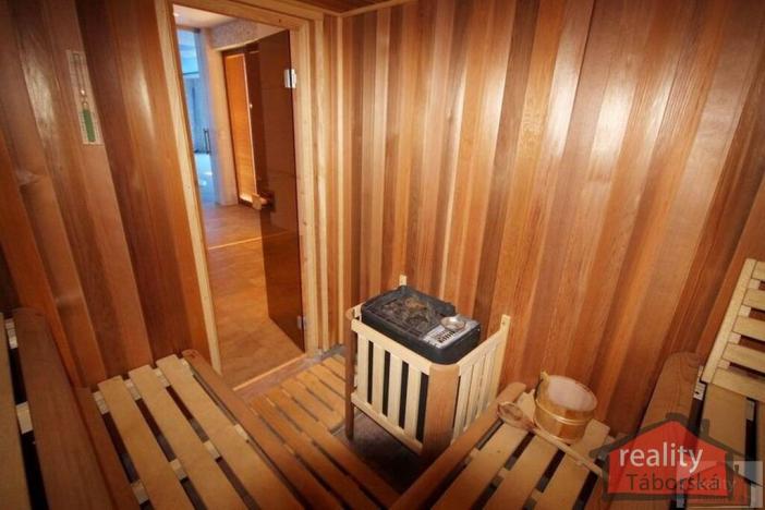 Prodej rodinného domu, Trnová, 327 m2