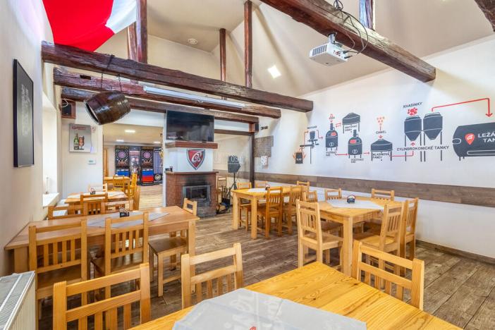 Prodej obchodního prostoru, Sadská, Tylova, 370 m2