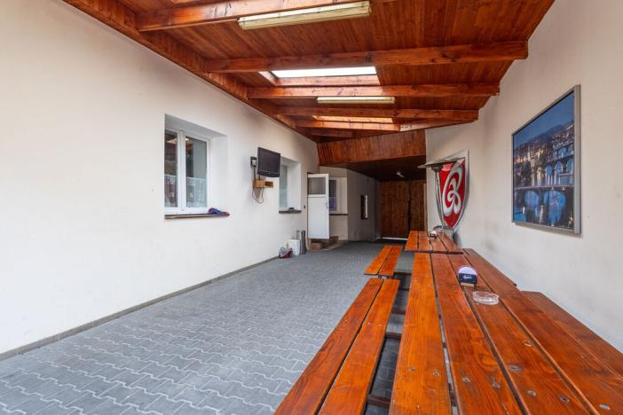 Prodej obchodního prostoru, Sadská, Tylova, 370 m2