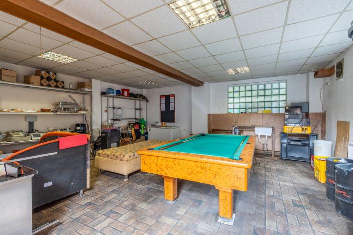 Prodej obchodního prostoru, Sadská, Tylova, 370 m2