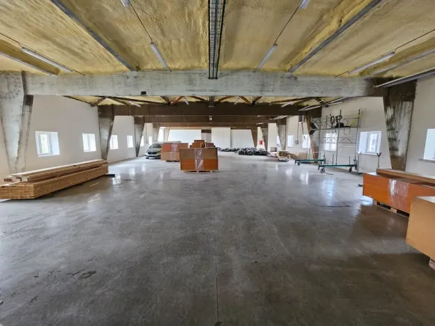 Pronájem výrobních prostor, Děčany - Solany, 500 m2