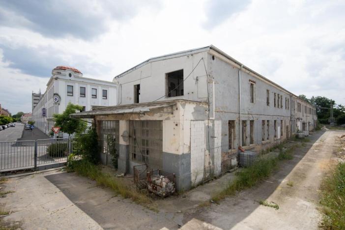 Prodej obchodního prostoru, Lovosice, 8.května, 1299 m2