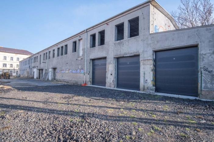 Prodej obchodního prostoru, Lovosice, 8.května, 1299 m2