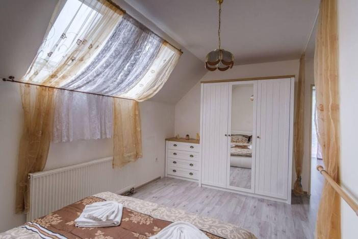 Prodej vícegeneračního domu, Úštěk - Úštěk-Českolipské Předměstí, Údolní, 440 m2