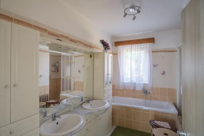 Prodej vícegeneračního domu, Úštěk - Úštěk-Českolipské Předměstí, Údolní, 440 m2