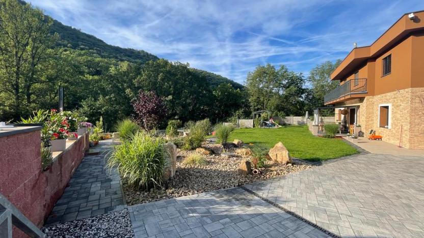 Prodej rodinného domu, Ústí nad Labem - Sebuzín, 370 m2