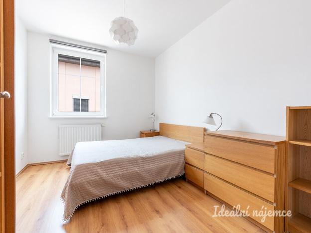 Pronájem bytu 2+1, Chrášťany, Žlutá, 63 m2