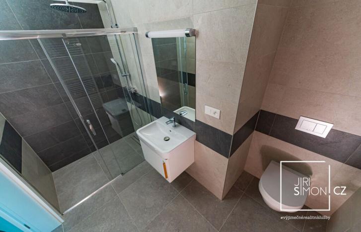 Prodej bytu 3+kk, Český Krumlov - Latrán, Za Jitonou, 95 m2