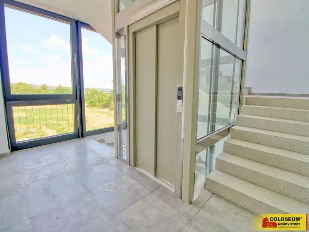 Pronájem bytu 4+kk, Znojmo, Vídeňská třída, 96 m2