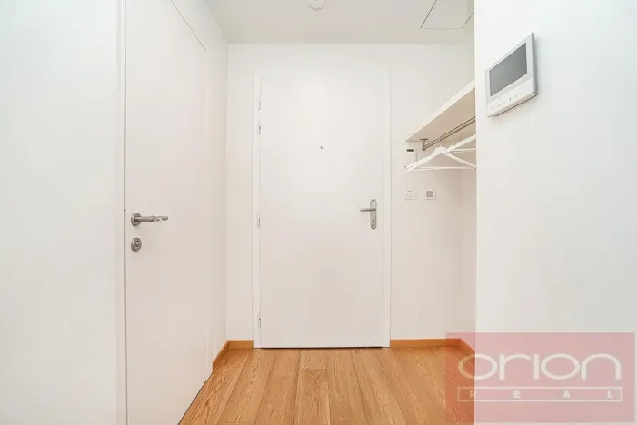 Pronájem bytu 2+kk, Praha - Smíchov, Holečkova, 70 m2