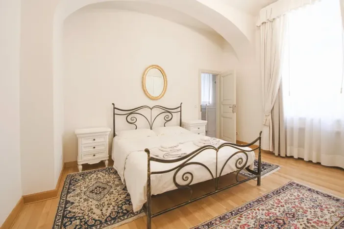 Pronájem bytu 4+kk, Praha - Nové Město, Truhlářská, 122 m2