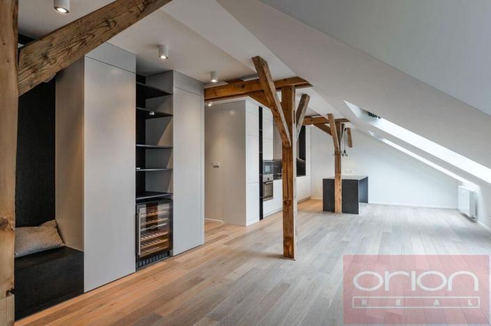 Pronájem bytu 3+kk, Praha - Vinohrady, náměstí Jiřího z Poděbrad, 156 m2