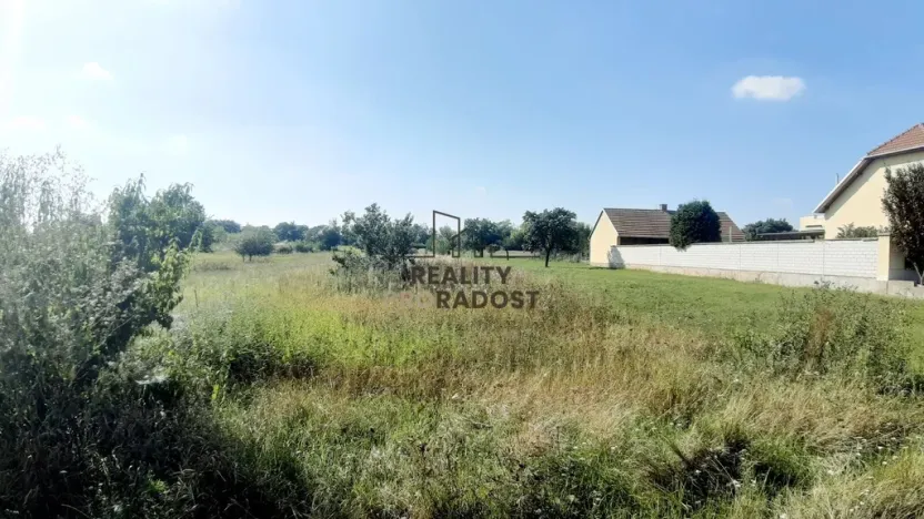 Prodej pozemku pro bydlení, Lužice, 4274 m2