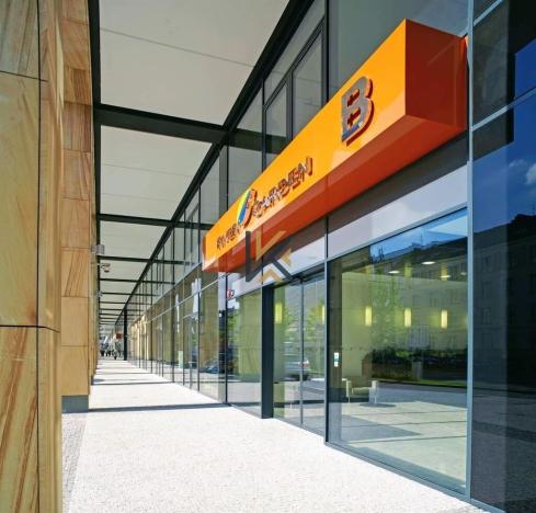 Pronájem kanceláře, Praha - Karlín, Rohanské nábřeží, 920 m2