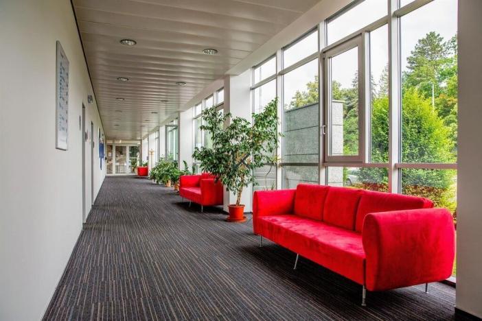 Pronájem kanceláře, Praha - Dejvice, Evropská, 202 m2