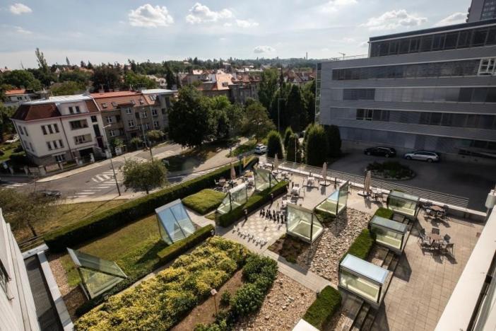 Pronájem kanceláře, Praha - Dejvice, Evropská, 202 m2