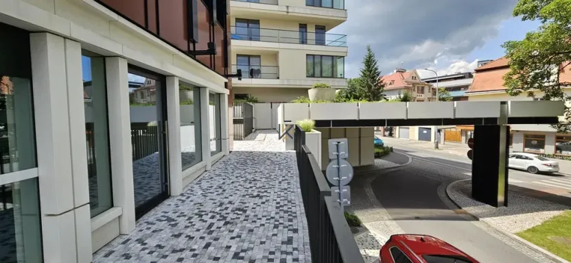 Pronájem obchodního prostoru, Praha - Nusle, Lomnického, 45 m2
