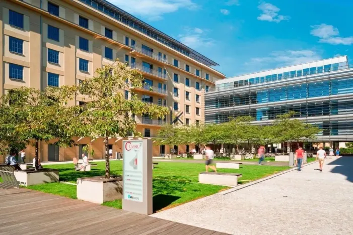 Pronájem kanceláře, Praha - Holešovice, Jankovcova, 507 m2