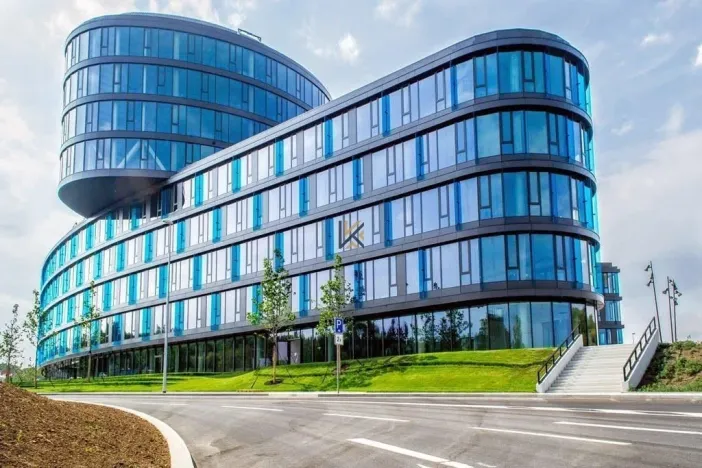 Pronájem kanceláře, Praha - Jinonice, U Trezorky, 365 m2