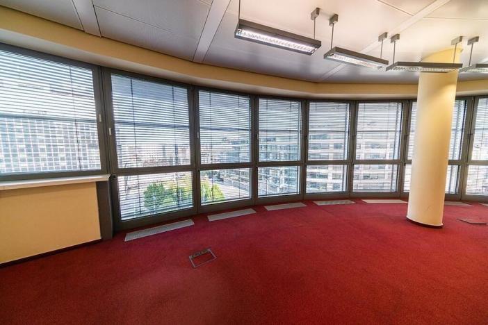 Pronájem kanceláře, Praha - Karlín, Ke Štvanici, 1330 m2