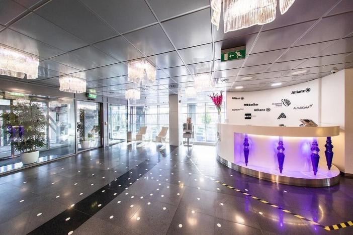 Pronájem kanceláře, Praha - Karlín, Ke Štvanici, 1330 m2