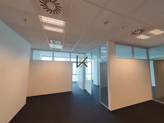 Pronájem kanceláře, Praha - Nusle, Na strži, 202 m2