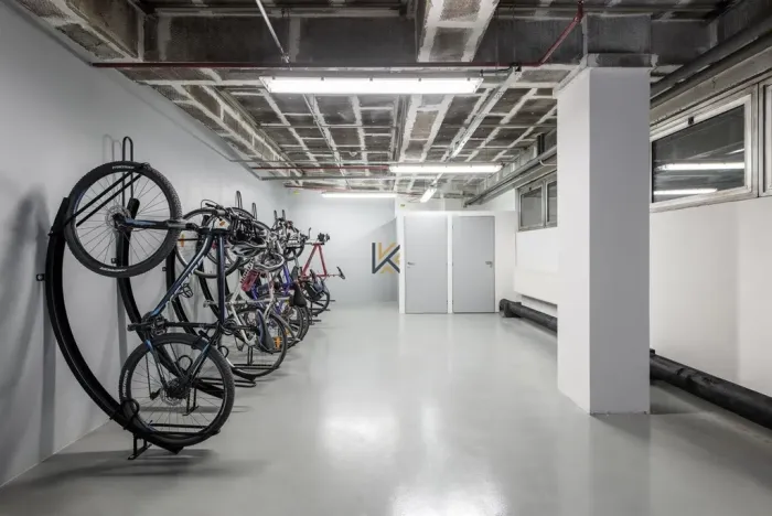 Pronájem kanceláře, Praha - Nusle, Na strži, 202 m2