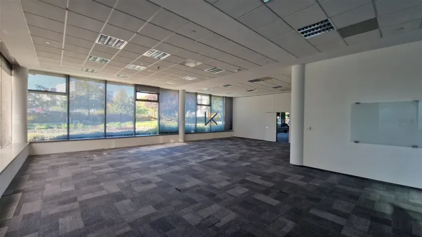 Pronájem kanceláře, Praha - Chodov, V parku, 200 m2