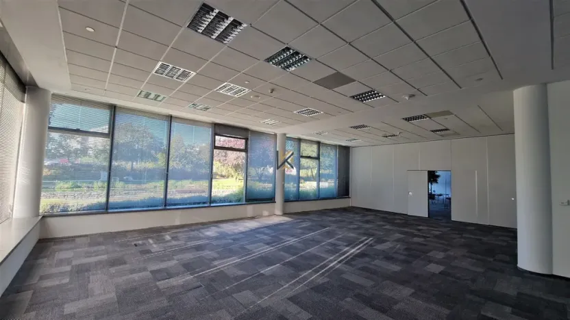 Pronájem kanceláře, Praha - Chodov, V parku, 200 m2