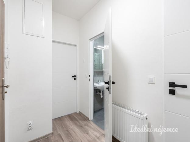 Pronájem bytu 2+kk, Praha - Braník, Nad přívozem, 60 m2