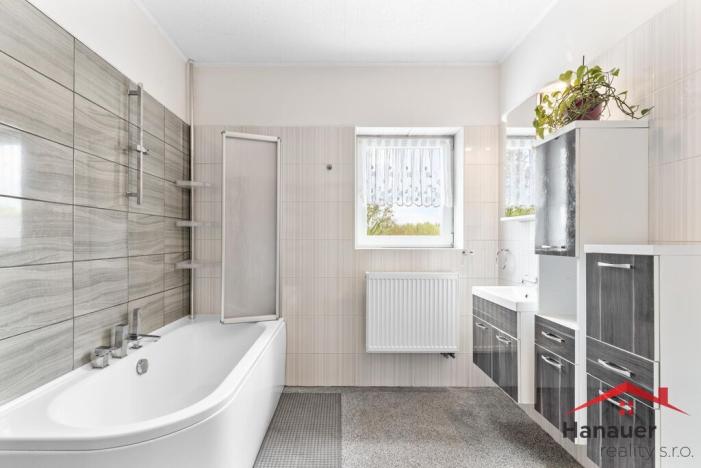 Prodej rodinného domu, Košťany - Střelná, Na Hampuši, 170 m2