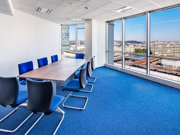 Pronájem kanceláře, Praha - Nusle, Na Strži, 268 m2