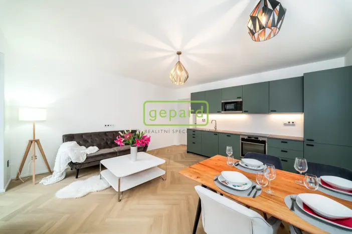 Prodej bytu 2+kk, Praha - Bohnice, V Zámcích, 57 m2